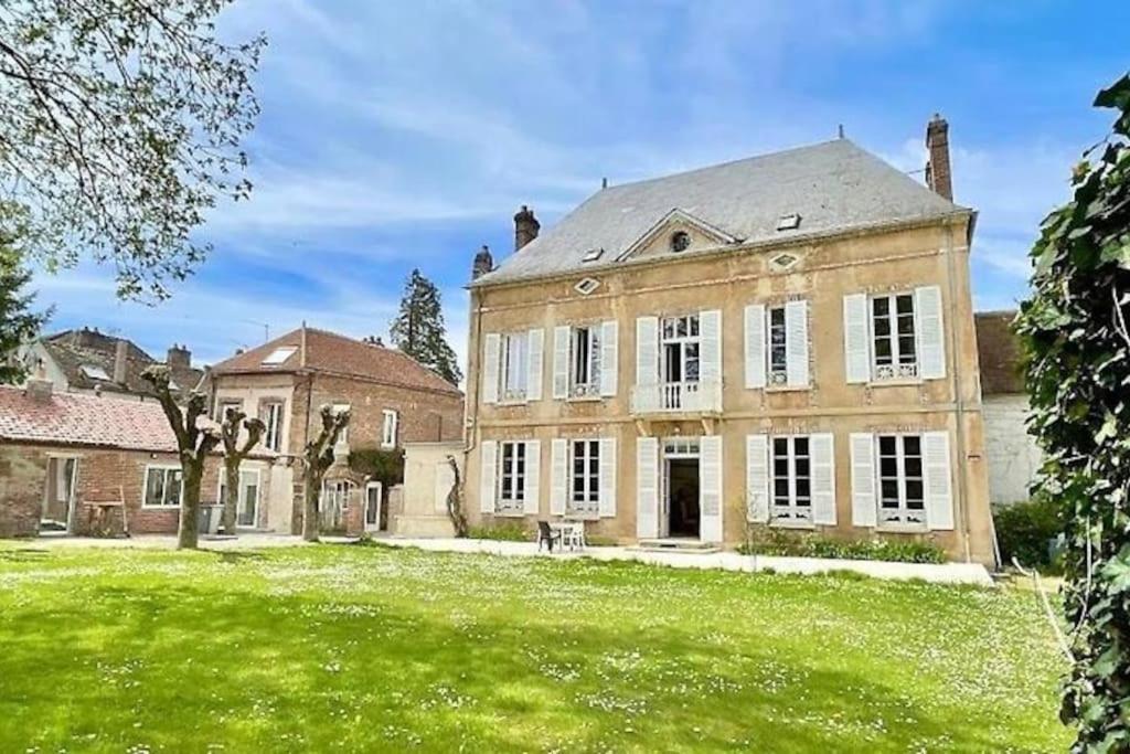 Villa La Demeure De Margot - 24 Couchages Villeneuve-sur-Yonne Exterior foto